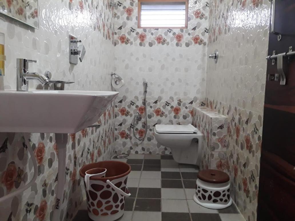 Saptami Hampi Homestay Екстериор снимка
