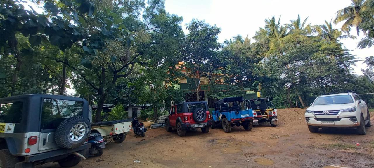 Saptami Hampi Homestay Екстериор снимка