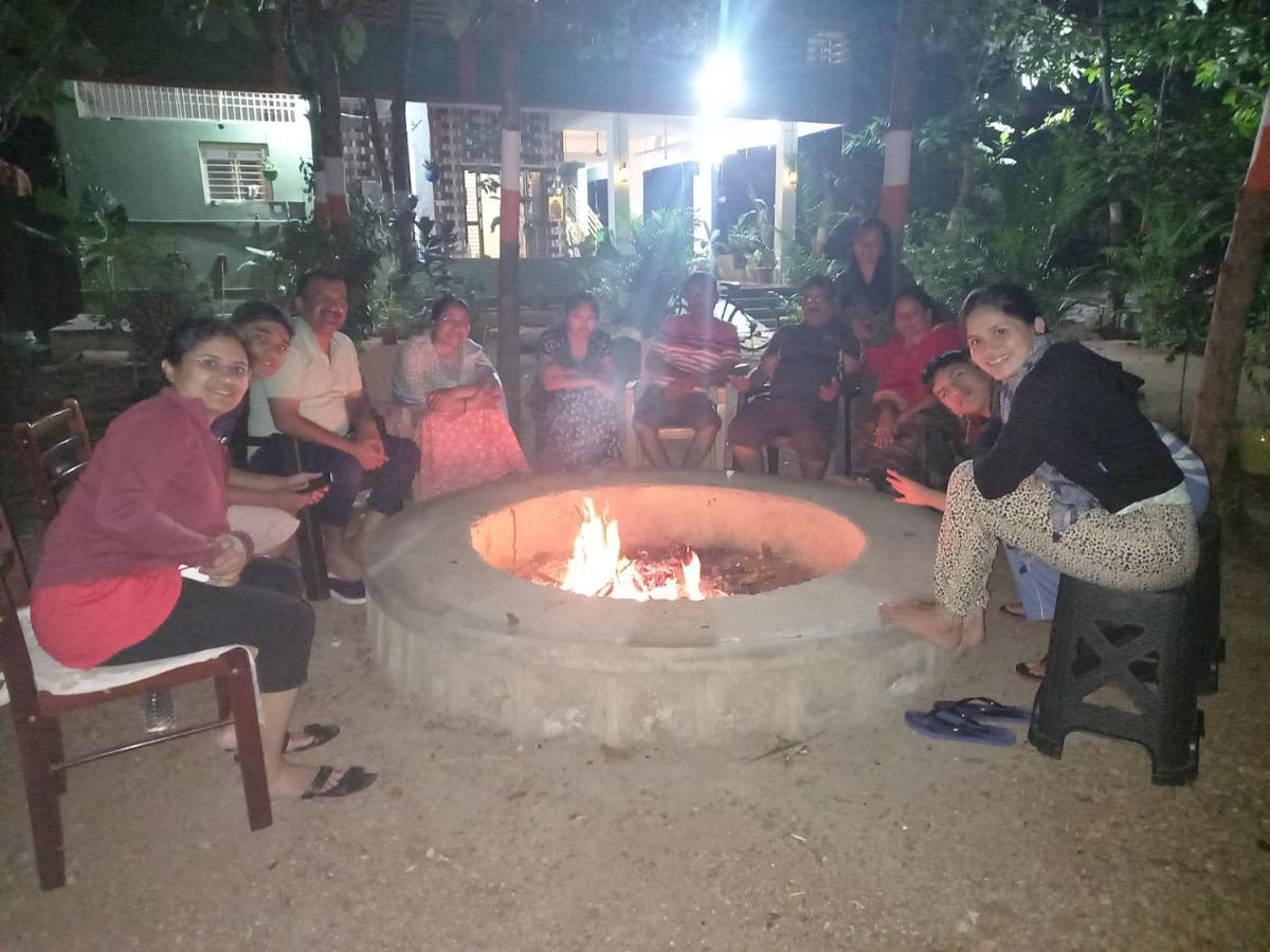 Saptami Hampi Homestay Екстериор снимка